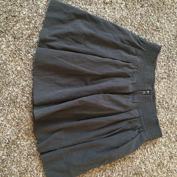 Forever 21 grey mini skirt - Picture 4 of 5